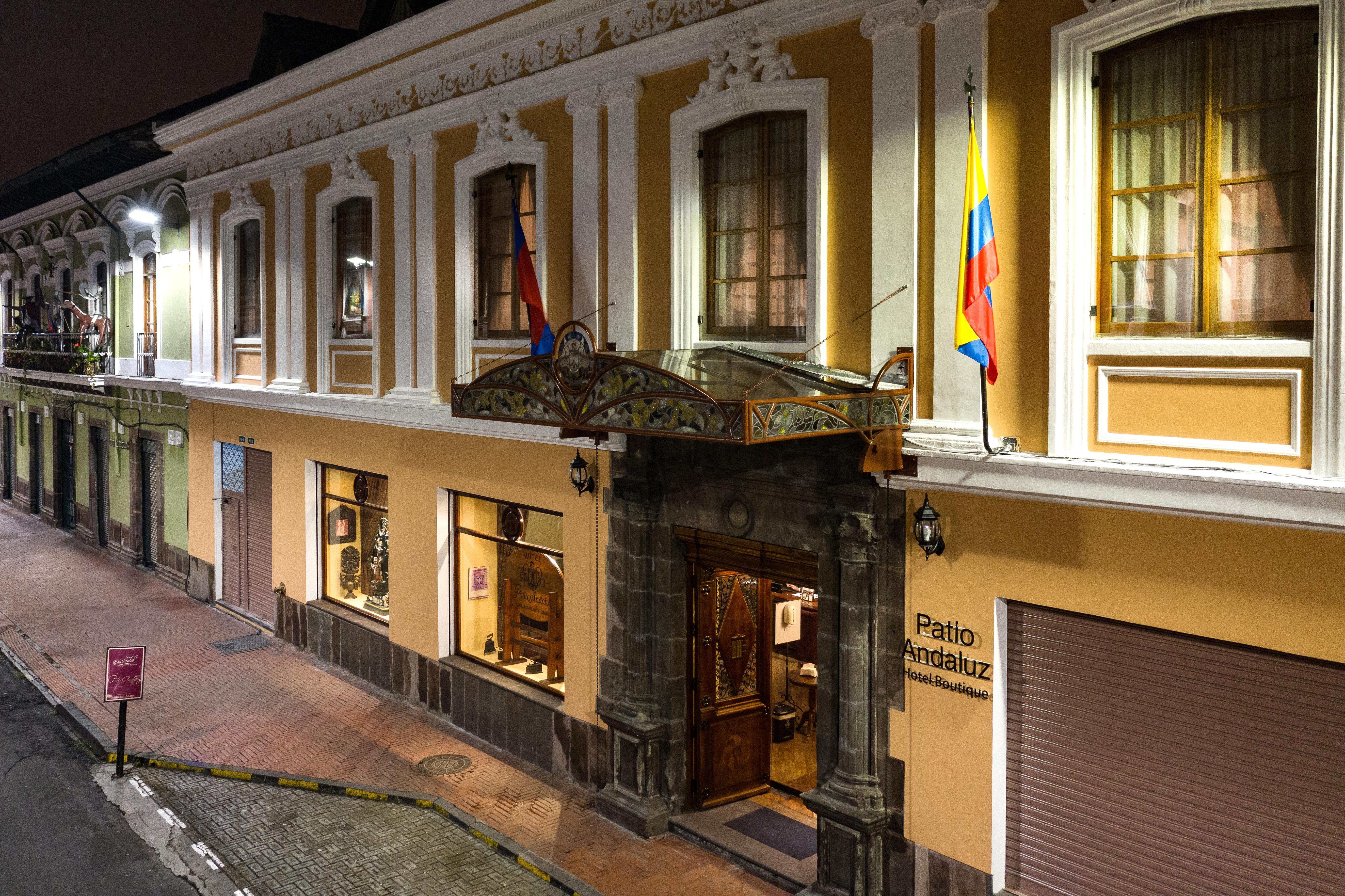 Hotel Patio Andaluz Quito Exterior foto